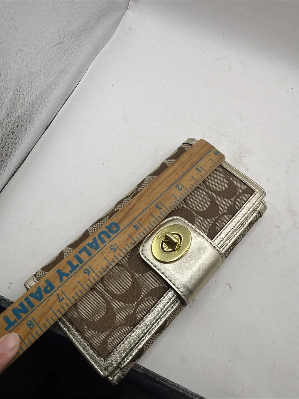 Coach Turnlock Slim Envelope Flap Wallet Purse Tan Checkbook ID Card Holder